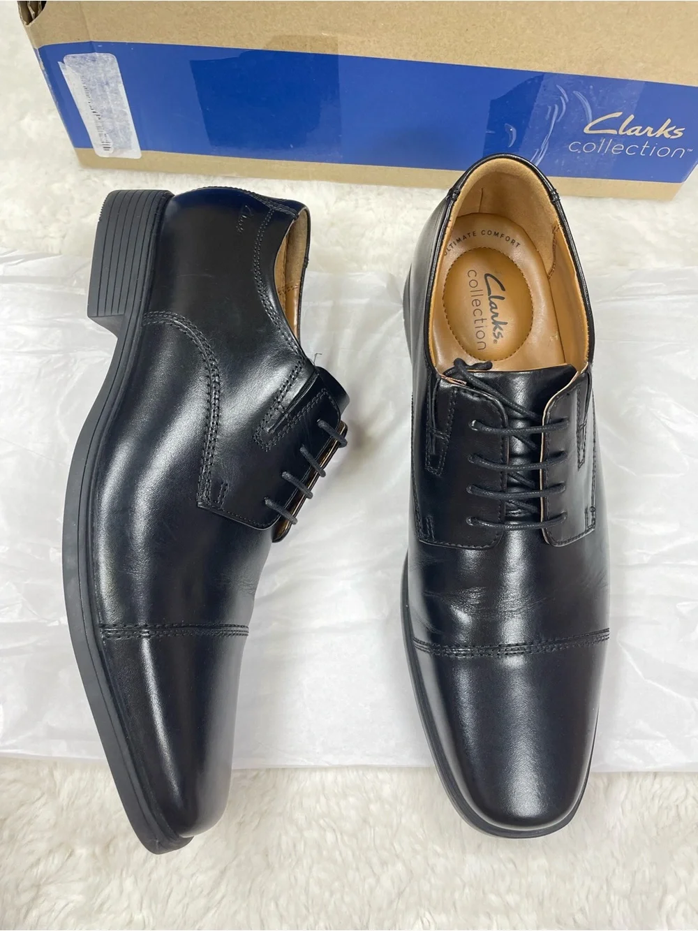 Clarks Black Leather Cap-Toe Lace-Up Oxfords Size 10